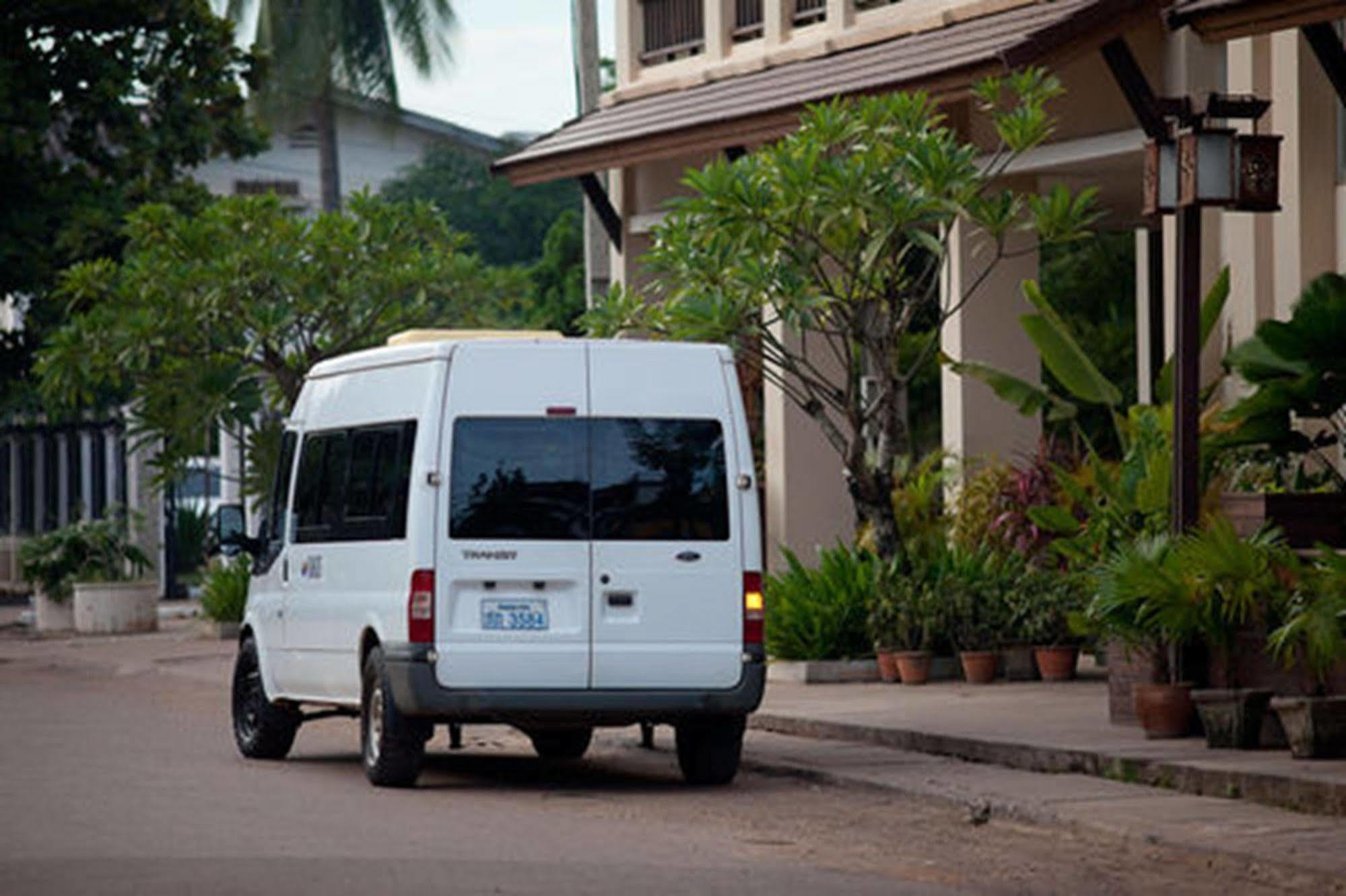 City Inn Vientiane Exterior photo